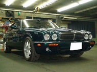 ＪＡＧＵＡＲ　ジャガー　ＸＪ3.2　Ｖ8エクゼクティブ