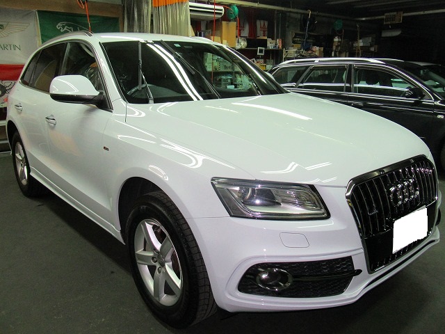 Ａｕｄｉ　アウディ　Ｑ5　2.0ＴＦＳＩクワトロＳラインパッケージ4ＷＤ（ABA-8RCNCF）