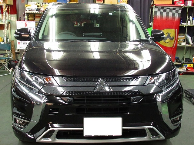 MITSUBISHI　ミツビシ　アウトランダーPHEV　G Premium Package（5LA-GG3W）