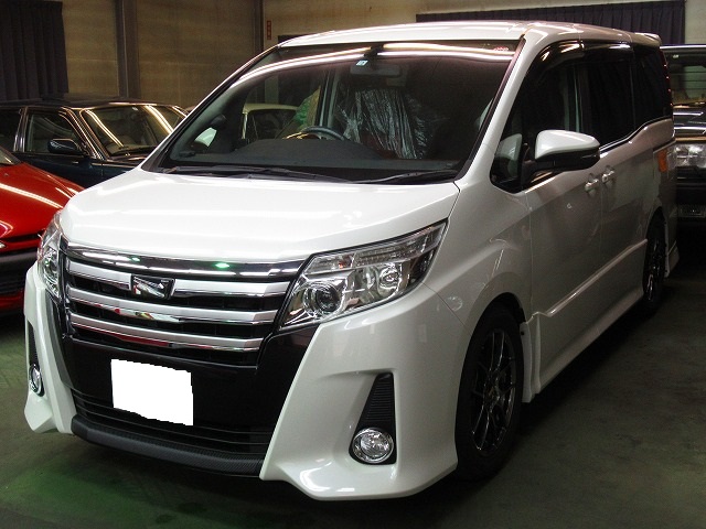 ＴＯＹＯＴＡ トヨタ ノア Ｓｉ（ZRR85WAPXSP ）