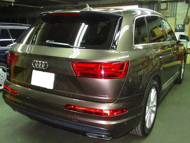 Audi 　アウディ 　Q7 　55　 TFSI　 quattro（4MCRES）