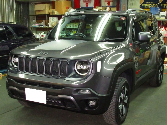 CHRYSLER 　クライスラー 　Ｊｅｅｐ 　ジープ　レネゲード　トレイルホーク（BU13）