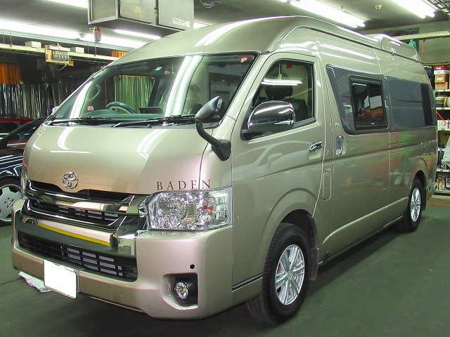 ＴＯＹＯＴＡ トヨタ ハイエース4ＷＤ バーデン（ＴＲＨ226Ｋ）