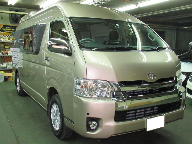 ＴＯＹＯＴＡ トヨタ ハイエース4ＷＤ バーデン（ＴＲＨ226Ｋ）