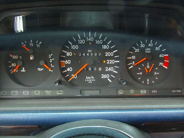 Ｍｅｒｃｅｄｅｓ－Ｂｅｎｚ メルセデスベンツ Ｅ400（124034）  1995年製  2オーナー（委託販売車両）