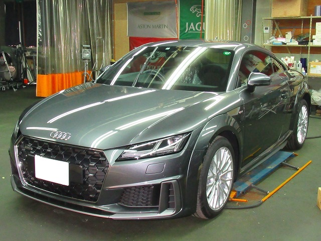 Ａｕｄｉ アウディ ＴＴ Coupé 45 TFSI quattro Sライン  （ＦＶＣＨＨＦ）