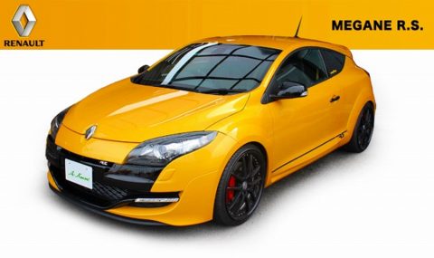 ＲＥＮＡＵＬＴ　ルノー　メガーヌ　スポール　トロフィーR　磨き＆ガラスコーティング＆オプション施工終了