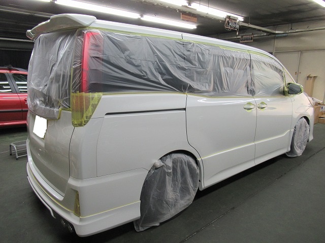 ＴＯＹＯＴＡ　トヨタ　ノアＳｉ（ZRR85WAPXSP ）