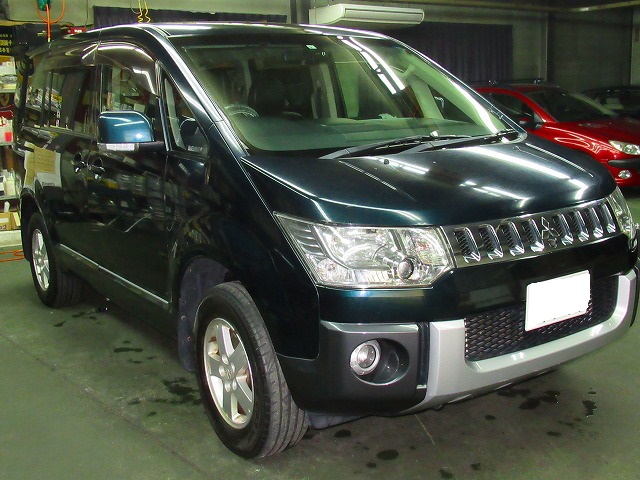 MITSUBISHI　ミツビシ　デリカD-5（CV5W）