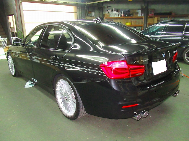 BMW ALPINA ビーエムダブリュー・アルピナ B3BiTurboリムジン（ABA-3R20）