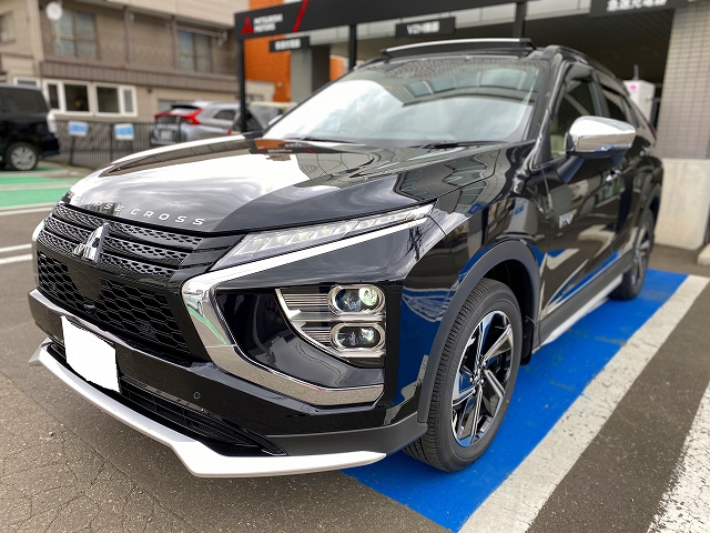 ＭITUBISI　ミツビシ　エクリプスクロス　PHEV　P　4WD（4B12 MIVEC）