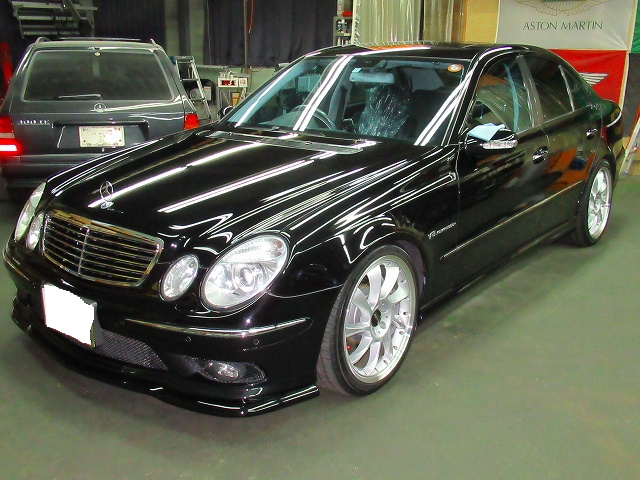 AMG　エーエムジー　E55（GH-211076）