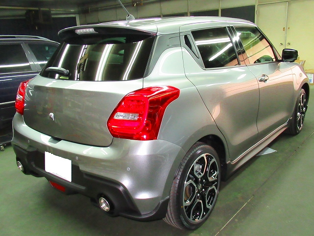 SUZUKI　スズキ　スイフトスポーツ　MT（4BA-ZC33S）