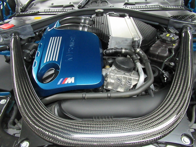 BMW　ビーエムダブリュー　M2コンペティション（2U30）