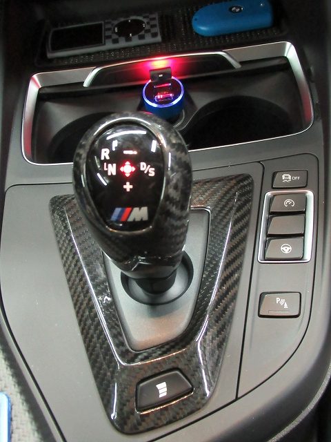 BMW　ビーエムダブリュー　M2コンペティション（2U30）