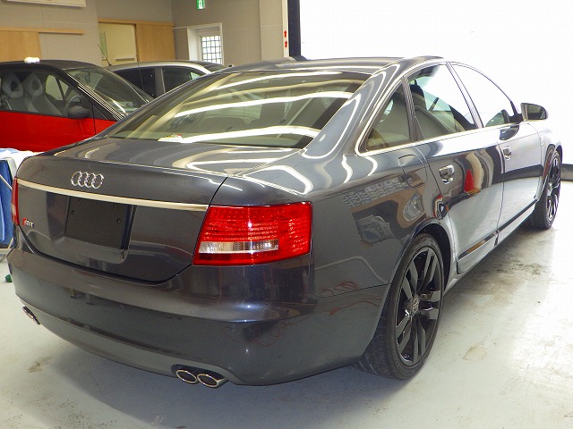 ＡＵＤＩ　アウディ　Ｓ６　5.2　4ＷＤ（4FBXAS）