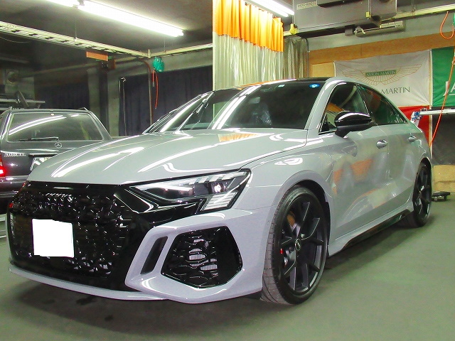 Ａudi　アウディ　RS3セダン（3BAーGYDNWF）