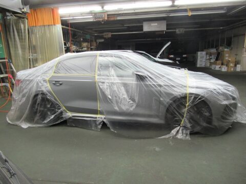 Ａudi　アウディ　RS3セダン（3BAーGYDNWF）再塗装＝磨き＆ガラスコーティング＆オプション施工終了