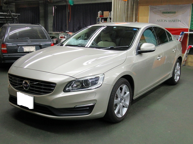 VOLVO　ボルボ　S60　D-4クラッシック　ディーゼルターボ（FD4204T