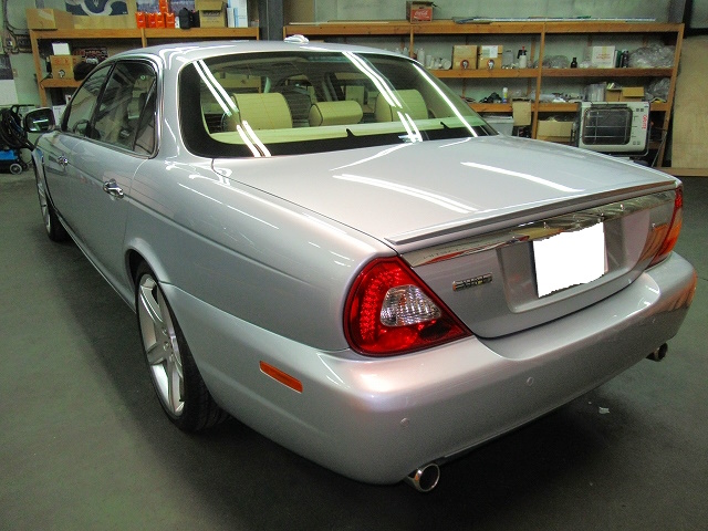 JAGUAR　ジャガー　XJ４．２ソブリンL（J82TB）