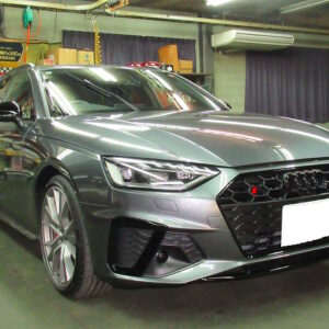 Ａudi　アウディ　S4アバント　3.0　4WD（3BA-8WCWGF）磨き＆コーティング＆オプション施工終了