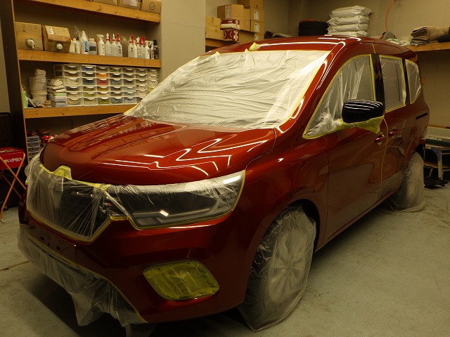 ＲＥＮＡＵＬＴ　ルノー　カングー　インテンス（KFKK9K）