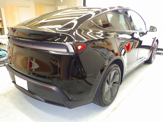 Ｔｅｓｌａ　テスラ　モデルY　RDW（ZAA-YL1YT）