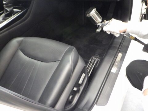 TOYOTA　トヨタ　クラウン　ハイブリッド 3.5 G エグゼクティブ（GWS224）オプション施工＝車内クリーニング脱臭施工終了