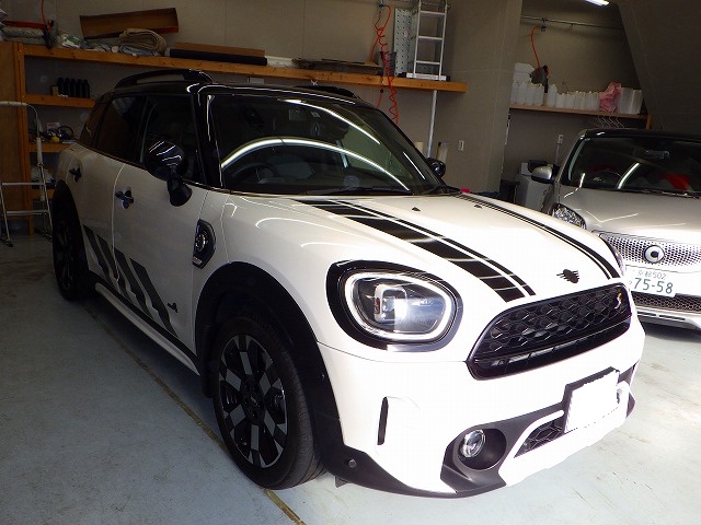 BMW　MINI　ビーエムダブリュー　ミニ　クロスオーバー　クーパー S E オール4 プレミアムプラスパッケージ 4WD（3LA-22BS15）