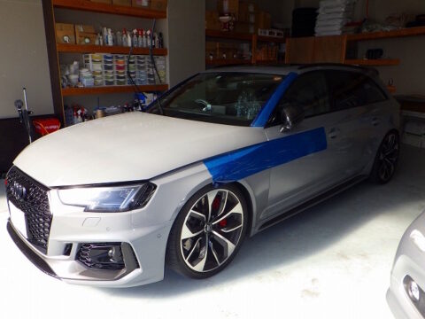 Audi アウディ RS4アバント 2.9 4WD(8WDECF)オプション施工終了