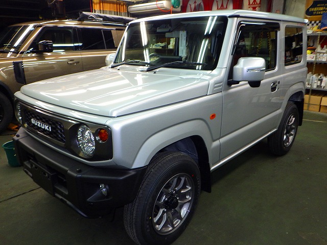 SUZUKI　スズキ　ジムニーXC（3BA-JB64W）