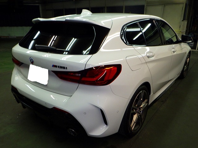 BMW ビーエムダブリュー M135 Xドライブ4WD(3BA-22GE20)