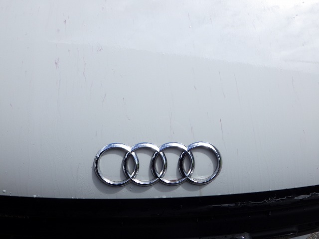 Audi　アウディ　TT　クーペ 2.0 TFSI クワトロ 4WD（ABA-FVCHHF）