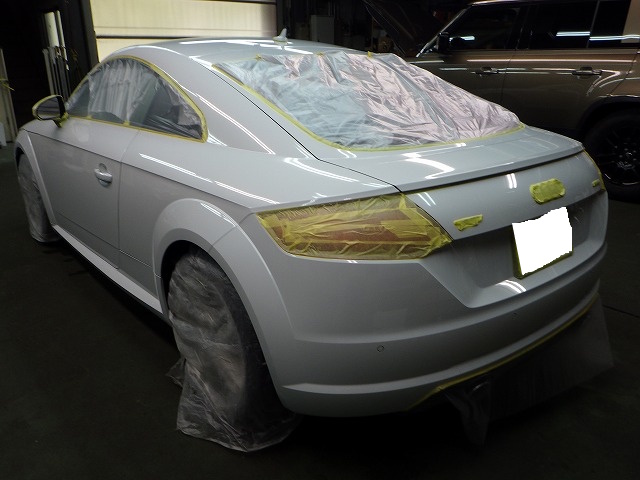 Audi　アウディ　TT　クーペ 2.0 TFSI クワトロ 4WD（ABA-FVCHHF）