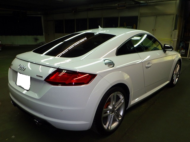 Audi　アウディ　TT　クーペ 2.0 TFSI クワトロ 4WD（ABA-FVCHHF）