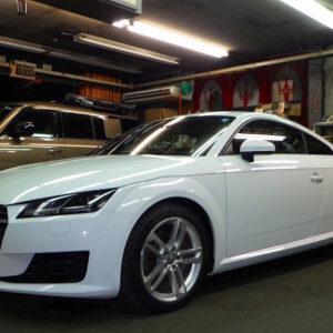 Audi　アウディ　TT　クーペ 2.0 TFSI クワトロ 4WD（ABA-FVCHHF）磨き＆ガラスコーティング＆オプション施工終了